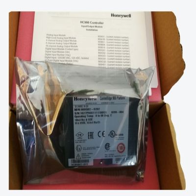 DE ANALOGE OUTPUTmodule VAN HONEYWELL TC-OAV081